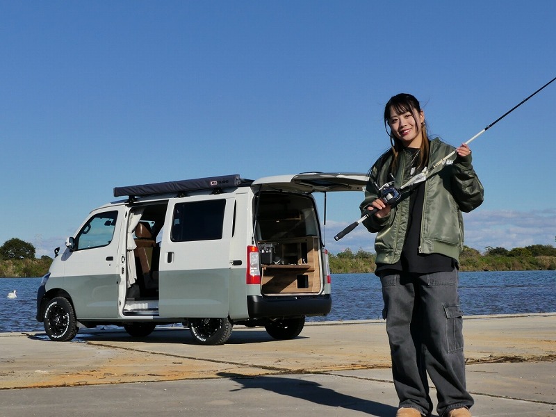 タウンエース MONOBOX ツートンカラーカスタム 川越すずサポートカー