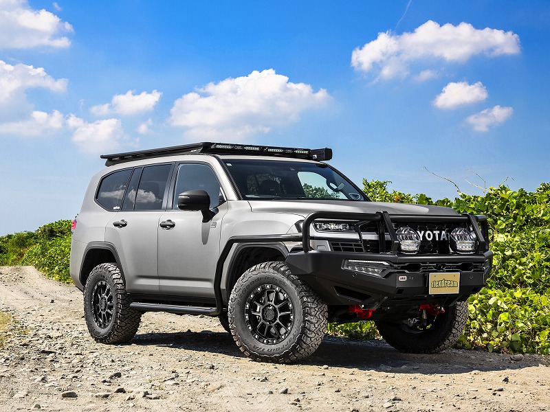 ランクル300×ARBバンパー＆ルーフラック、MKWアルミ