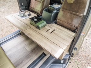 ハイエースバン新車コンプリートハイエース  vanlife　MONOBOX
