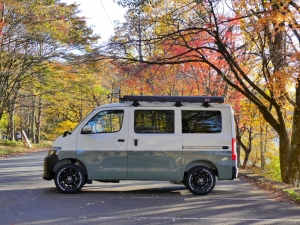 タウンエースタウンエース　車中泊できるライトキャンピングカー MONOBOX