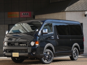 ハイエースＷ 新車１０人乗り　車中泊できる街乗り仕様車